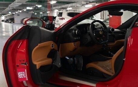 Ferrari Portofino, 2021 год, 23 900 000 рублей, 10 фотография