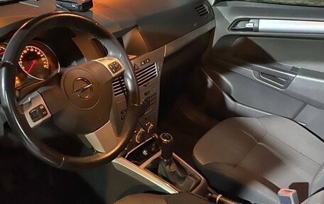 Opel Astra H, 2011 год, 799 000 рублей, 13 фотография