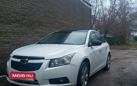 Chevrolet Cruze II, 2012 год, 620 000 рублей, 7 фотография