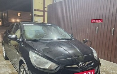 Hyundai Solaris II рестайлинг, 2013 год, 750 000 рублей, 1 фотография