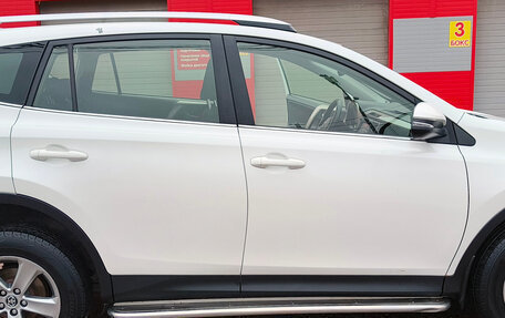 Toyota RAV4, 2015 год, 1 600 000 рублей, 3 фотография