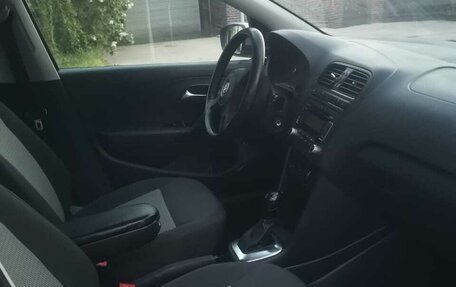 Volkswagen Polo VI (EU Market), 2013 год, 935 000 рублей, 7 фотография