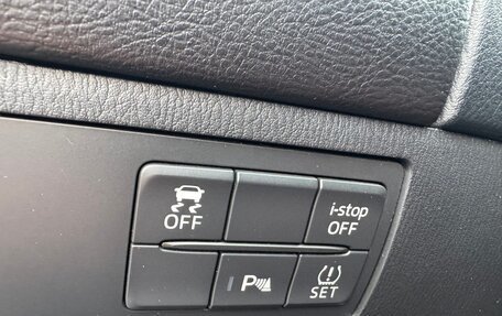 Mazda 6, 2018 год, 1 880 000 рублей, 19 фотография