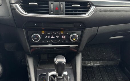 Mazda 6, 2018 год, 1 880 000 рублей, 20 фотография