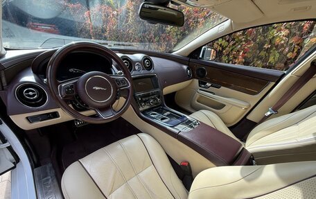 Jaguar XJ IV (X351), 2012 год, 2 700 000 рублей, 3 фотография