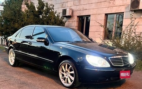 Mercedes-Benz S-Класс, 2000 год, 420 000 рублей, 1 фотография