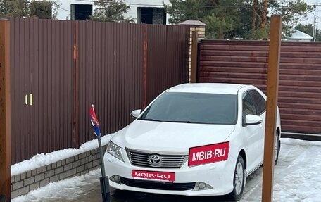 Toyota Camry, 2014 год, 2 035 000 рублей, 1 фотография