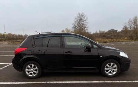 Nissan Tiida, 2010 год, 700 000 рублей, 2 фотография