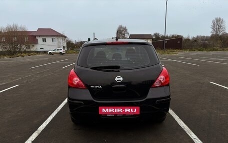 Nissan Tiida, 2010 год, 700 000 рублей, 5 фотография
