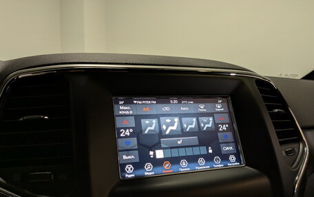 Jeep Grand Cherokee, 2018 год, 3 750 000 рублей, 28 фотография