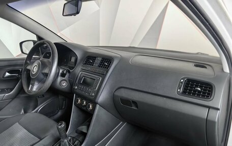 Volkswagen Polo VI (EU Market), 2011 год, 419 000 рублей, 12 фотография