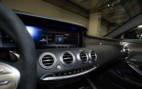 Mercedes-Benz S-Класс AMG, 2018 год, 10 500 000 рублей, 23 фотография