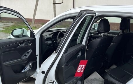 Haval Jolion, 2023 год, 2 200 000 рублей, 12 фотография