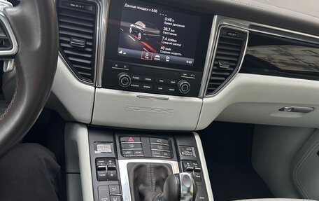 Porsche Macan I рестайлинг, 2017 год, 4 700 000 рублей, 19 фотография