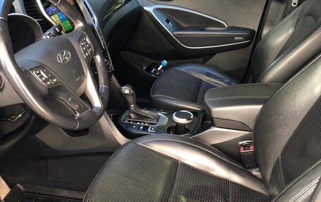 Hyundai Santa Fe III рестайлинг, 2012 год, 1 800 000 рублей, 8 фотография