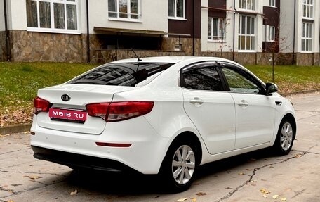 KIA Rio III рестайлинг, 2015 год, 865 000 рублей, 4 фотография