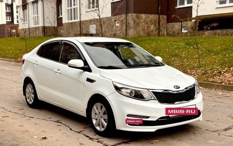 KIA Rio III рестайлинг, 2015 год, 865 000 рублей, 3 фотография