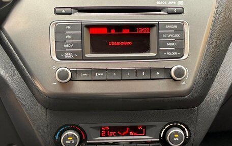 KIA Rio III рестайлинг, 2015 год, 865 000 рублей, 14 фотография