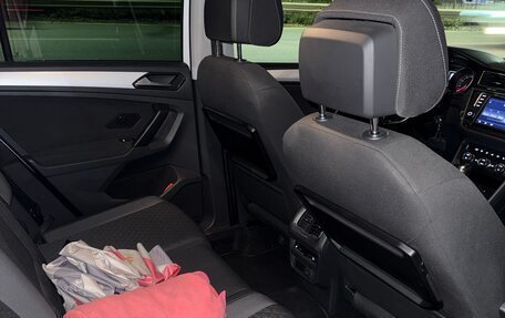 Volkswagen Tiguan II, 2017 год, 2 300 000 рублей, 9 фотография