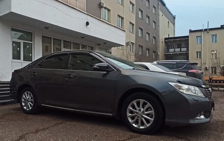Toyota Camry, 2014 год, 1 830 000 рублей, 12 фотография