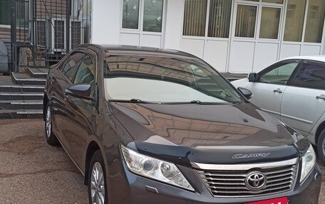 Toyota Camry, 2014 год, 1 830 000 рублей, 4 фотография
