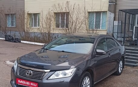 Toyota Camry, 2014 год, 1 830 000 рублей, 6 фотография