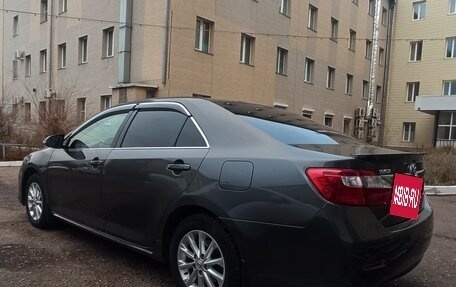 Toyota Camry, 2014 год, 1 830 000 рублей, 7 фотография