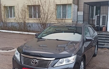 Toyota Camry, 2014 год, 1 830 000 рублей, 11 фотография