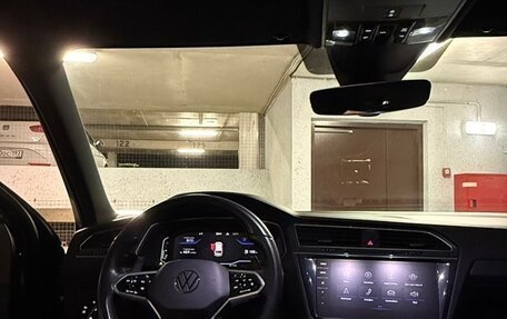 Volkswagen Tiguan II, 2021 год, 4 600 000 рублей, 5 фотография