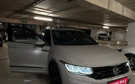 Volkswagen Tiguan II, 2021 год, 4 600 000 рублей, 10 фотография