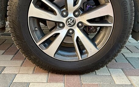 Toyota RAV4, 2015 год, 1 950 000 рублей, 5 фотография