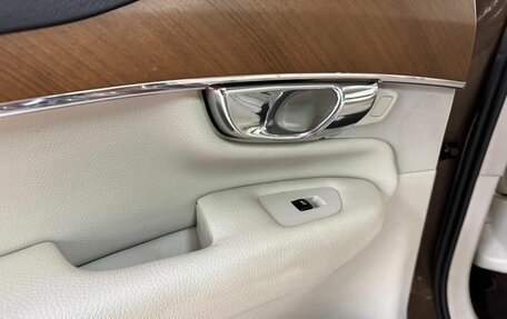 Volvo XC90 II рестайлинг, 2016 год, 3 030 000 рублей, 21 фотография