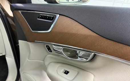 Volvo XC90 II рестайлинг, 2016 год, 3 030 000 рублей, 30 фотография