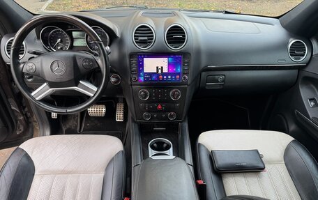 Mercedes-Benz GL-Класс, 2012 год, 2 299 000 рублей, 16 фотография