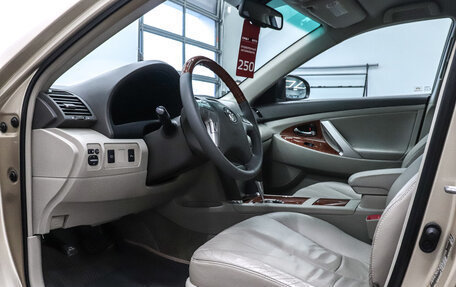 Toyota Camry, 2010 год, 1 299 000 рублей, 11 фотография