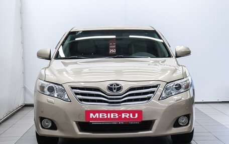 Toyota Camry, 2010 год, 1 299 000 рублей, 2 фотография