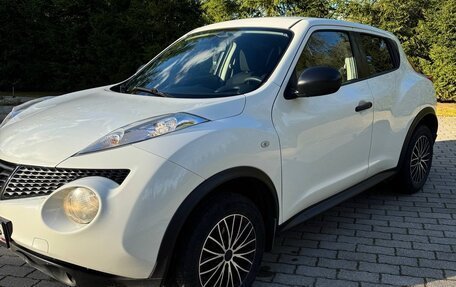 Nissan Juke II, 2014 год, 1 600 000 рублей, 11 фотография