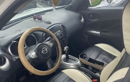 Nissan Juke II, 2013 год, 900 000 рублей, 7 фотография