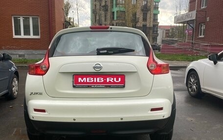 Nissan Juke II, 2013 год, 900 000 рублей, 4 фотография