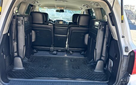 Toyota Land Cruiser 200, 2012 год, 3 650 000 рублей, 22 фотография