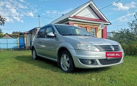 Renault Logan I, 2013 год, 500 000 рублей, 3 фотография