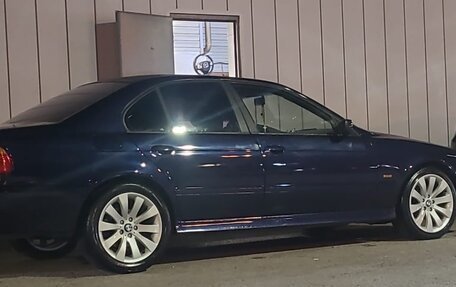 BMW 5 серия, 1999 год, 620 000 рублей, 2 фотография