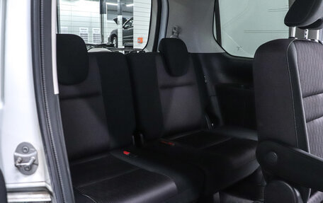 Nissan Serena IV, 2018 год, 2 170 000 рублей, 22 фотография