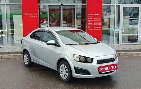 Chevrolet Aveo III, 2014 год, 555 000 рублей, 3 фотография