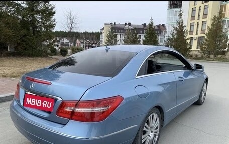 Mercedes-Benz E-Класс, 2011 год, 1 450 000 рублей, 6 фотография