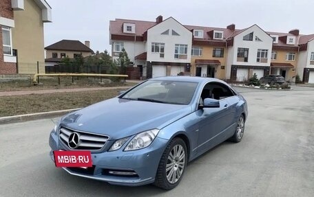 Mercedes-Benz E-Класс, 2011 год, 1 450 000 рублей, 3 фотография