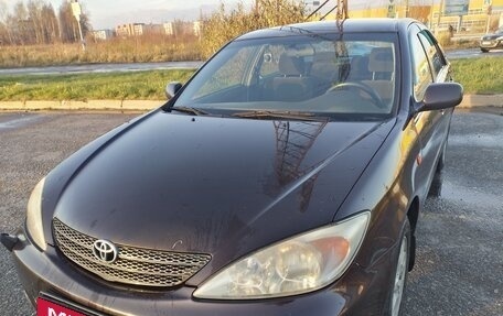 Toyota Camry V40, 2004 год, 560 000 рублей, 10 фотография