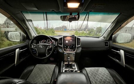 Toyota Land Cruiser 200, 2015 год, 5 500 000 рублей, 15 фотография