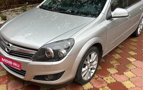 Opel Astra H, 2012 год, 680 000 рублей, 2 фотография