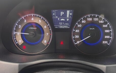 Hyundai Solaris II рестайлинг, 2012 год, 680 000 рублей, 3 фотография